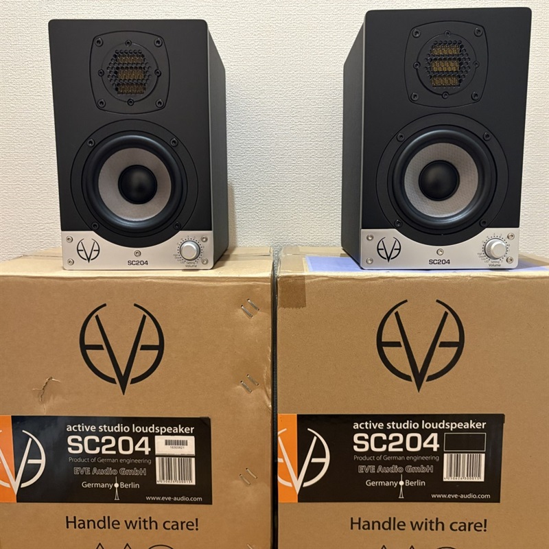 EVE Audio SC204の画像